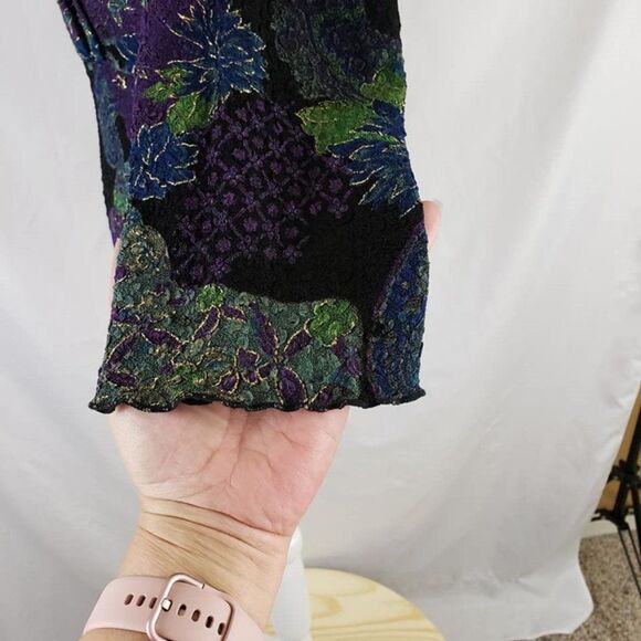 West End Black Blouse Multicolor Floral Scalloped Edges Metallic Size Medium - Picture 6 of 9